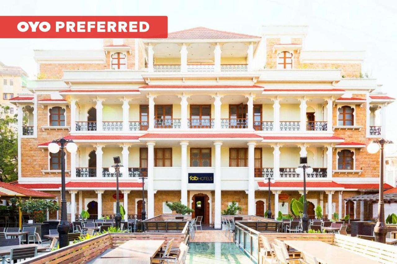 Collection O Hotel Rajwada Near The Pavillion Pune Zewnętrze zdjęcie